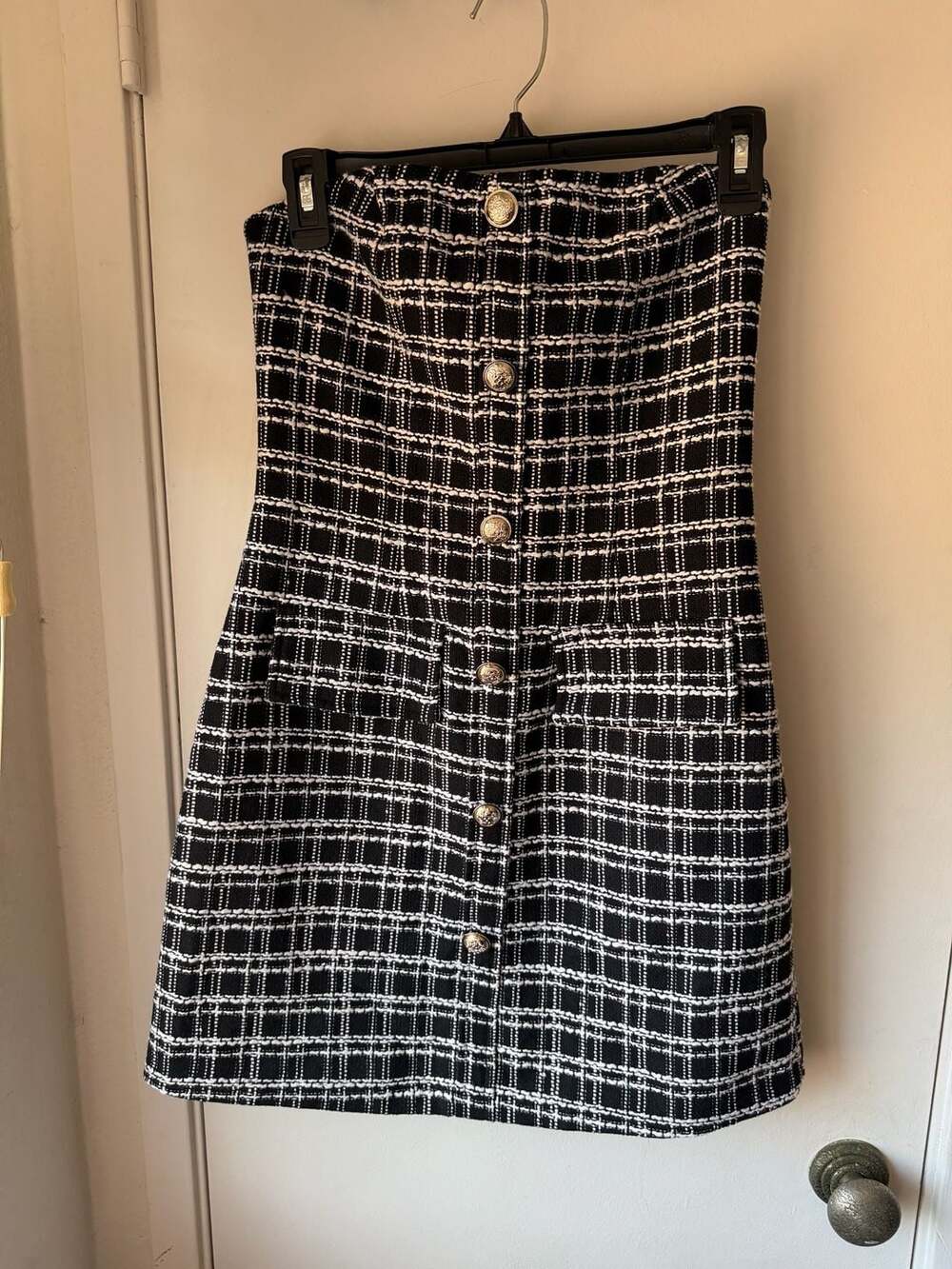 SHEIN Black and White Tweed Strapless Mini Dress with Gold Buttons